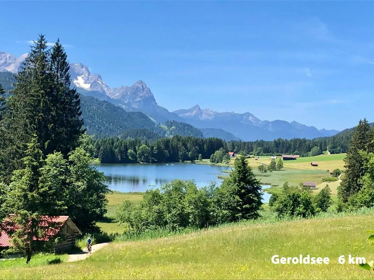 Ferienwohnungen am Kranzbach FeWo2 Krün 0*,  Deutschland